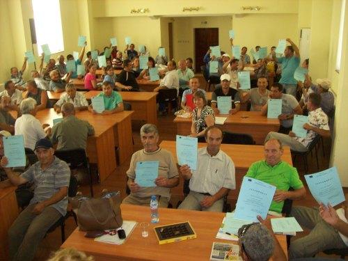 70 безработни в Кърджали бяха наети за земекопачи