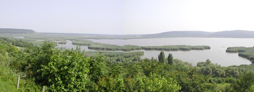 2 шлюза спасяват резервата Сребърна от обезводняване