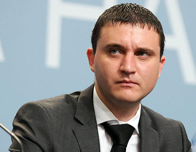 ГЕРБ към БСП: Минете през избори и ще се осовбодите от нападките 1 52a58d8f5e282