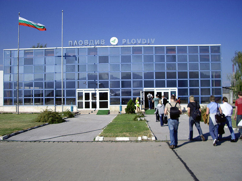 Уволнен е шефът на Летище Пловдив 1 52a5932caf92e