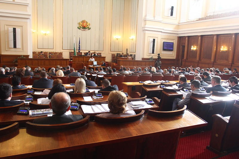 Нов народен представител положи клетва 1 52a5958438b54