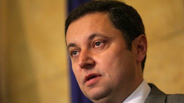 Яне Янев: Протестите трябва да се радикализират