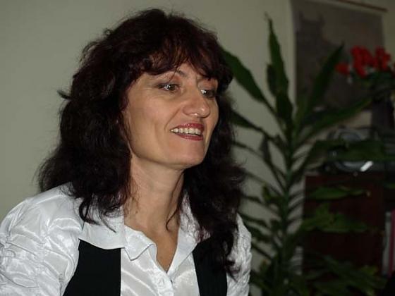 Във Враца вече раздават помощите за отопление 9 Във Враца вече раздават помощите за отопление