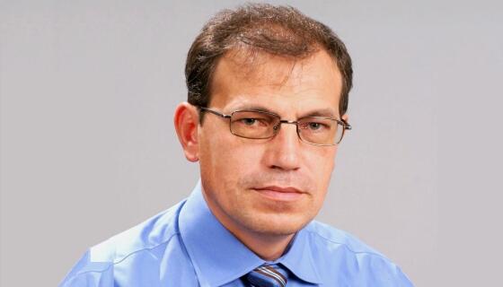 Ремонтират училище за транзитен център за бежанци в Елхово