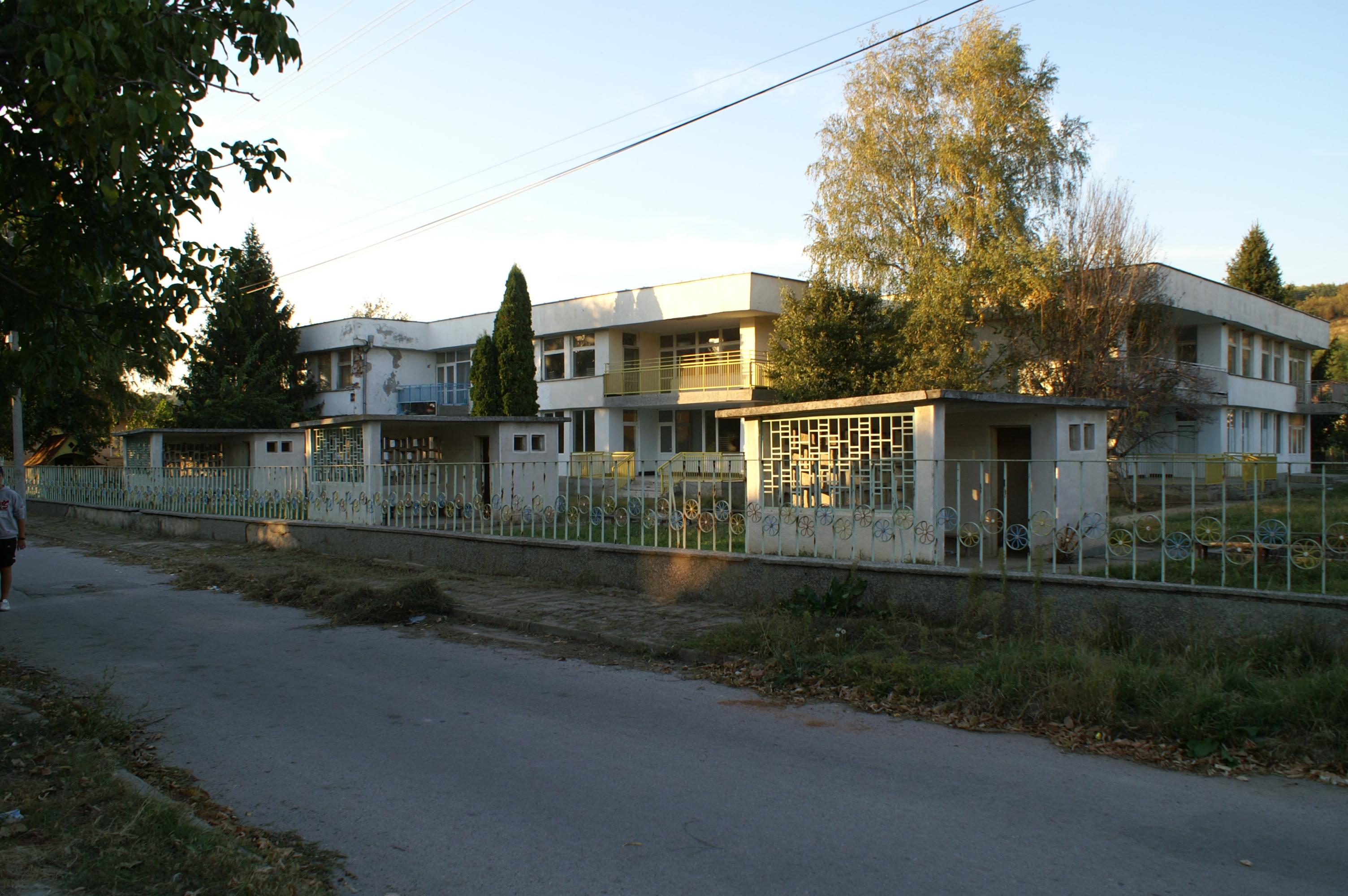 Цар Калоян приема 20 бежанци от Сирия