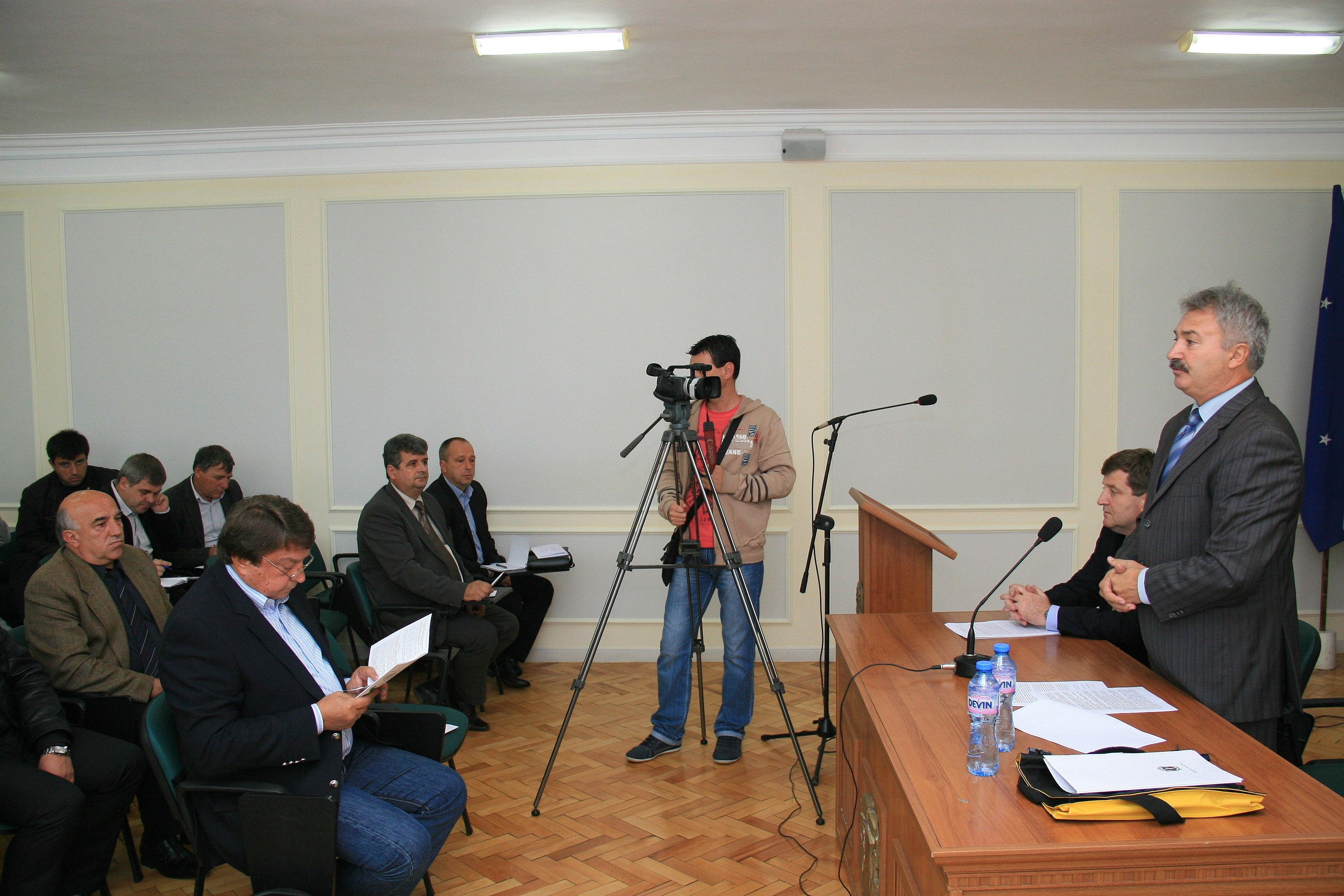 Кметове и депутати нищиха местната власт в Монтана 1 52a5a74949414