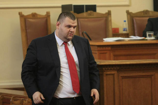 Делян Пеевски няма да се яви пред Конституционния съд 9 Делян Пеевски няма да се яви пред Конституционния съд