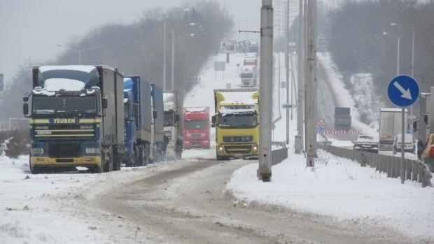 Русе дава до 65 хил. лв. за почистване на Дунав мост през зимата 1 52a5ac97526d7