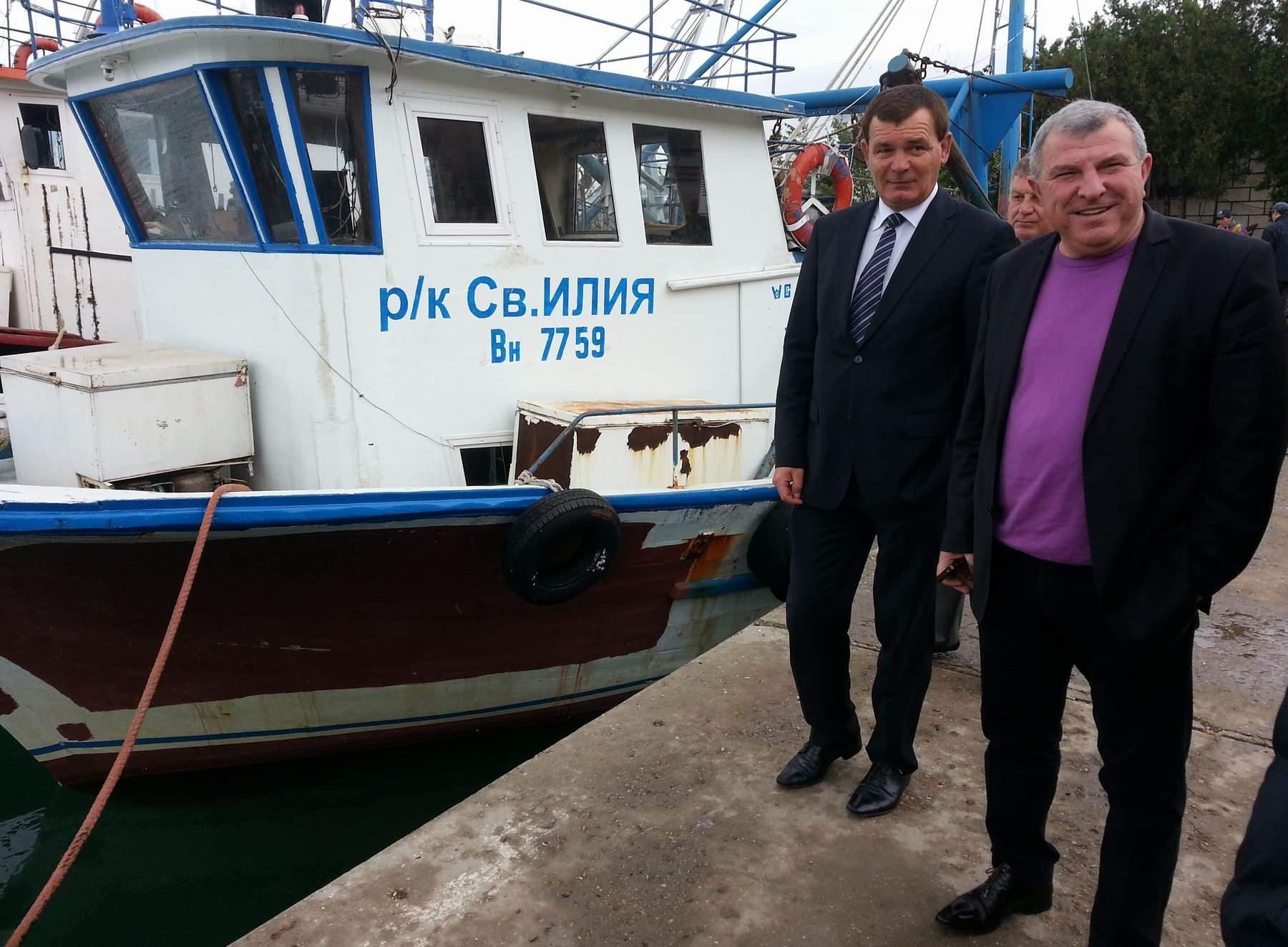 Греков потресен от вида на рибарския порт в Балчик