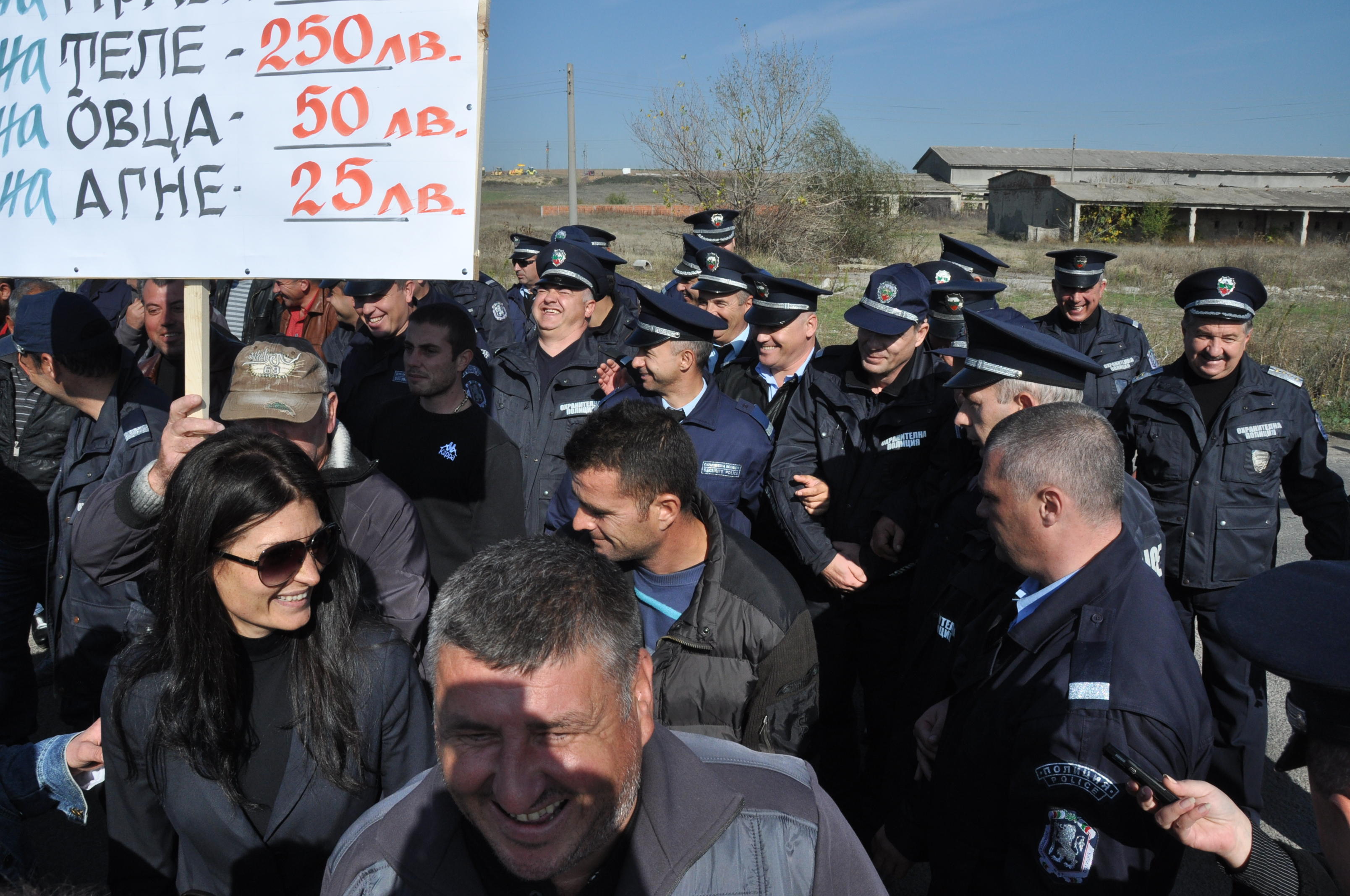 Животновъди блокираха пътя за Гърция 1 52a5ce9fee027 1