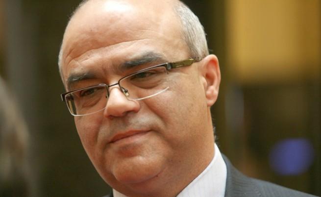 Директорът на военното разузнаване подаде оставка