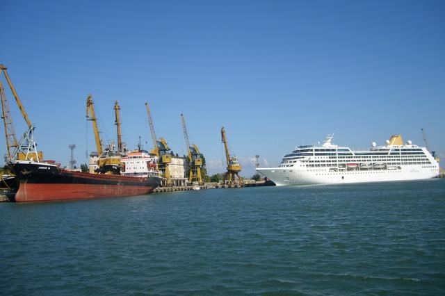 “Prinsendarn” даде старт на круизния сезон на Морската гара във Варна