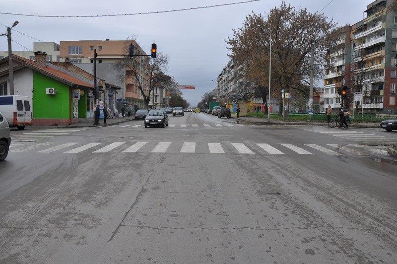 Община Видин полага маркировка по оживените улици 9 Община Видин полага маркировка по оживените улици