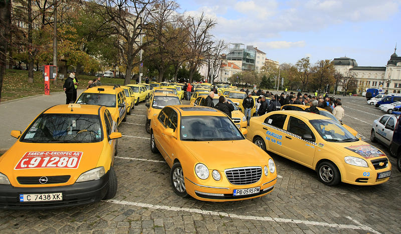 Таксиметровите услуги в Пловдив могат да поскъпнат
