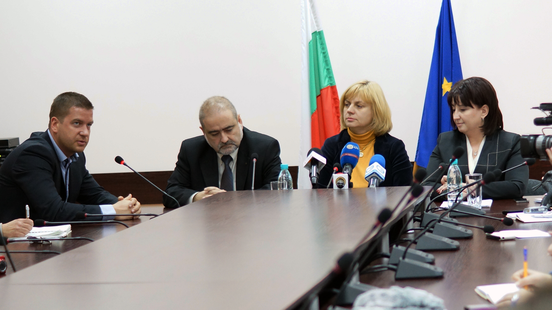 Тунелът под Шипка остава приоритет