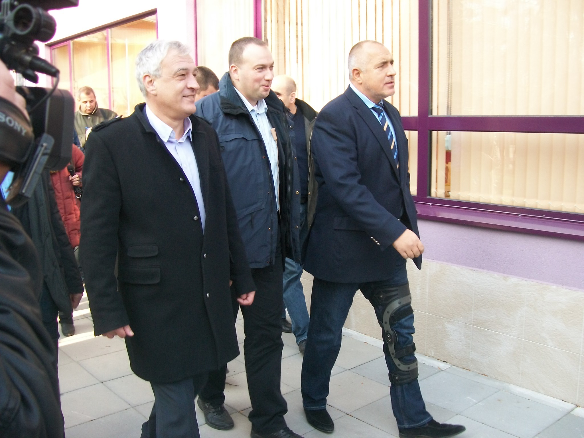 Борисов преряза лентата на нова детска градина в Пловдив