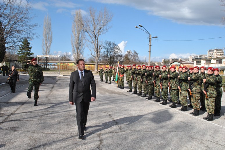 Ангел Найденов критикува военния парад на 6 май 1 52fce48ad0a85