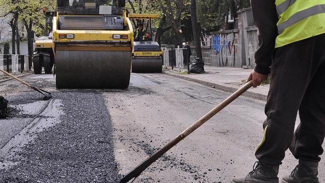 В Стара Загора реновират пешеходни пътеки около училища