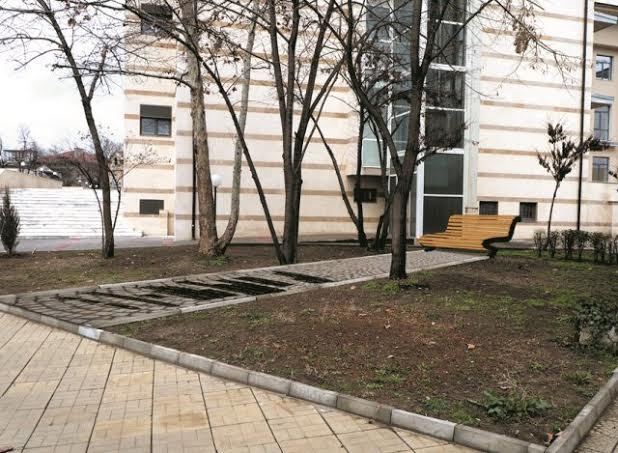 Откриха алея на Борис Христов в Пловдив