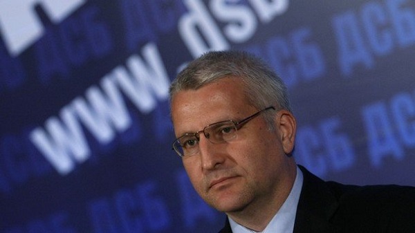 Светослав Малинов измести Кунева в Европарламента 1 538307f858a4e