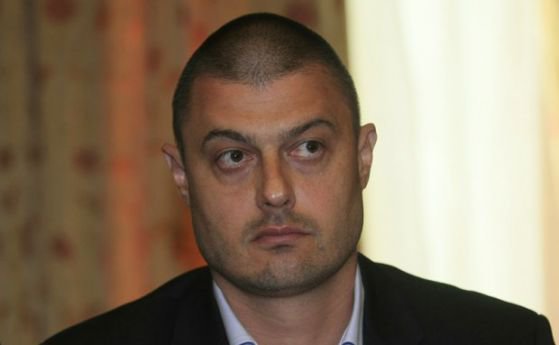 Разцепление в ББЦ, “любимка 13” напуска партията