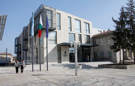 КЗП с временна приемна на открито в Каварна
