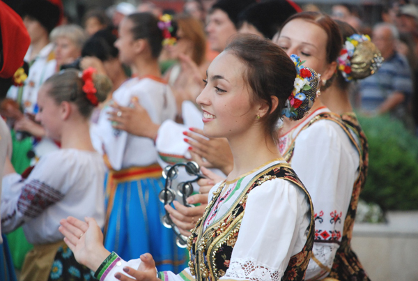 Златен медал за  самодейците от Ардино
