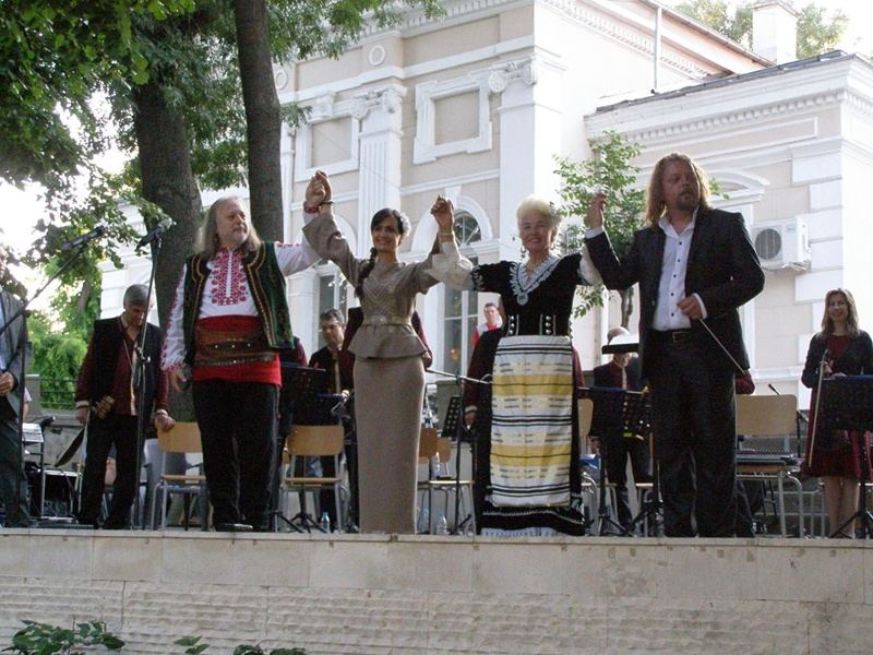 Концерт в помощ на пострадалите от наводненията събра видинчани