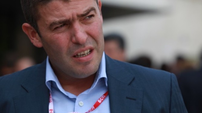 Следващият председател на БСП не трябва да действа като Станишев