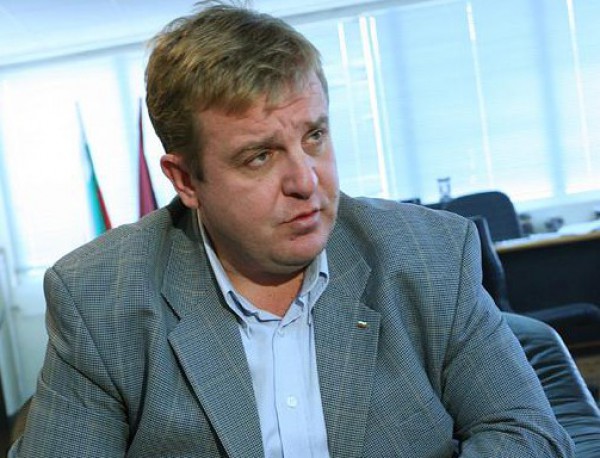 Красимир Каракачанов, ВМРО: Намаленият порцион на курсантите е безумие 1 53ddd0d95c56b