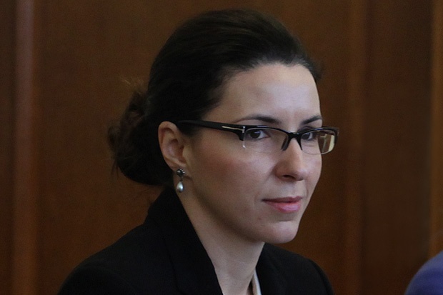 Цaнова: Може да загубим над 193 млн. евро до края на годината