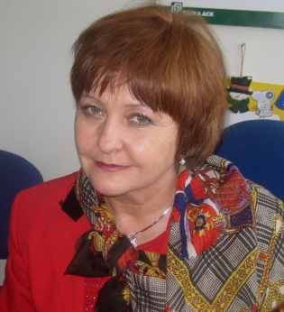 Проф. Донка Байкова: Алкохолът и газираните напитки са вредни в жегата