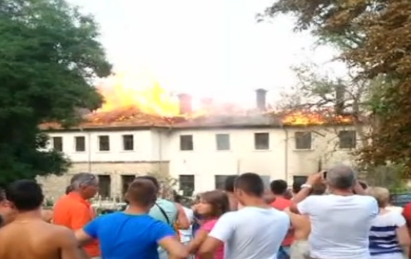 Незагасена цигара причинила пожара в детския лагер в Кранево