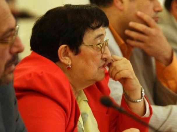 Зайкова: Това не е единствено възможният бюджет