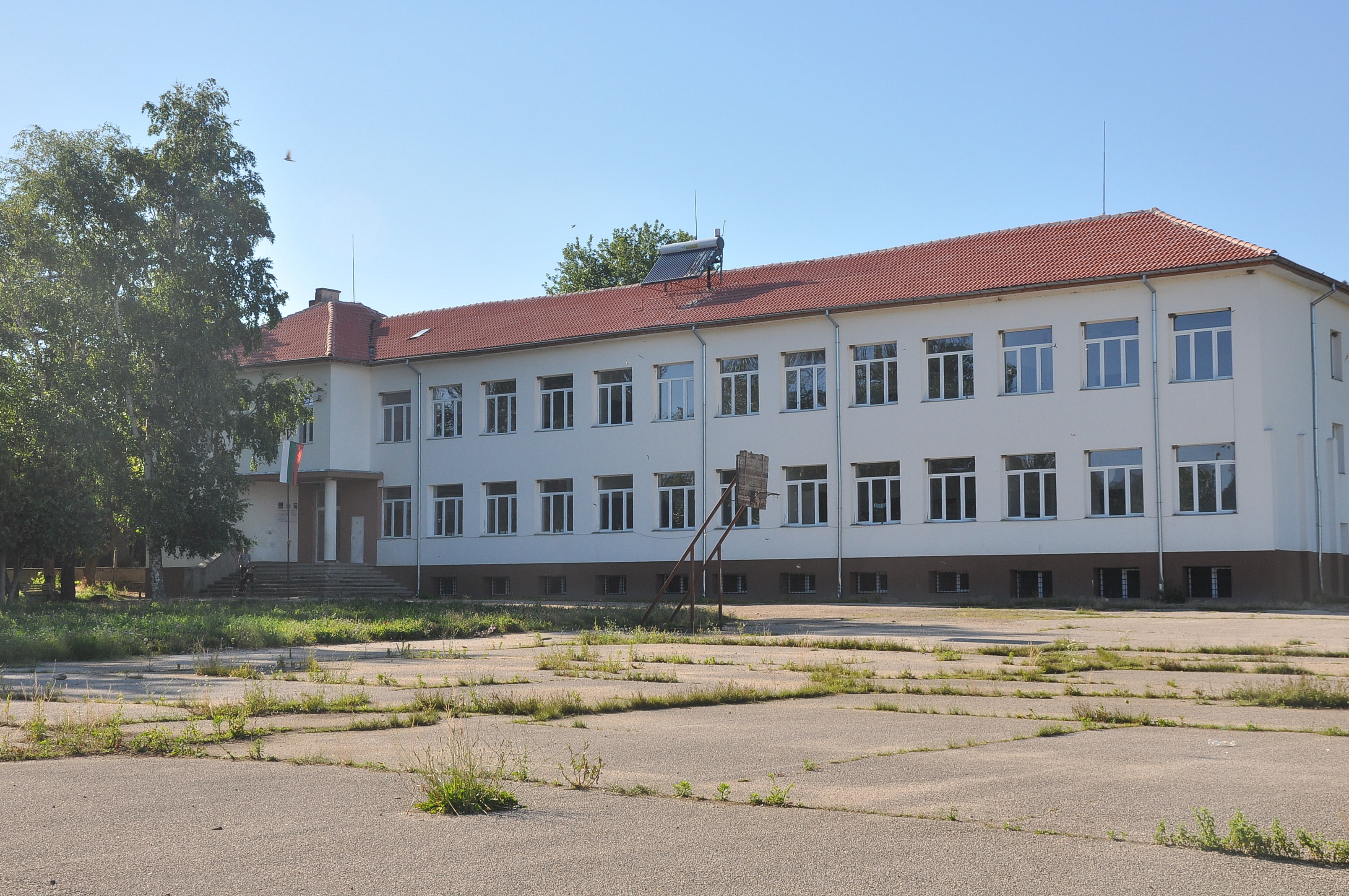 В Рабиша децата ще учат само в слети паралелки