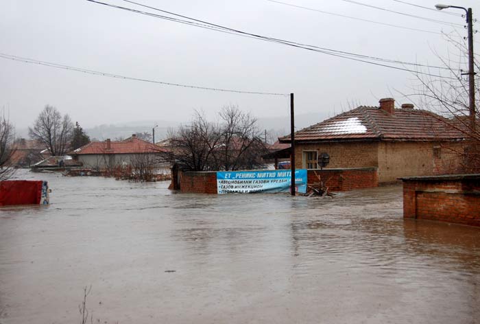 Село Бисер се евакуира, за да не се повтори кошмарът