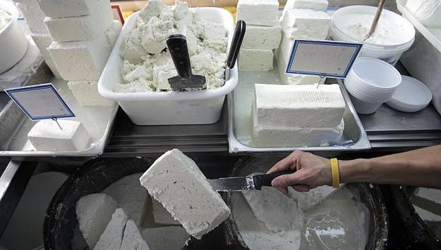 ДФЗ ще складира млечни продукти заради руските санкции