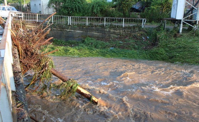 Фенове на Берое дариха вода на бедстващите села в старозагорско 1 540dbd6d85141