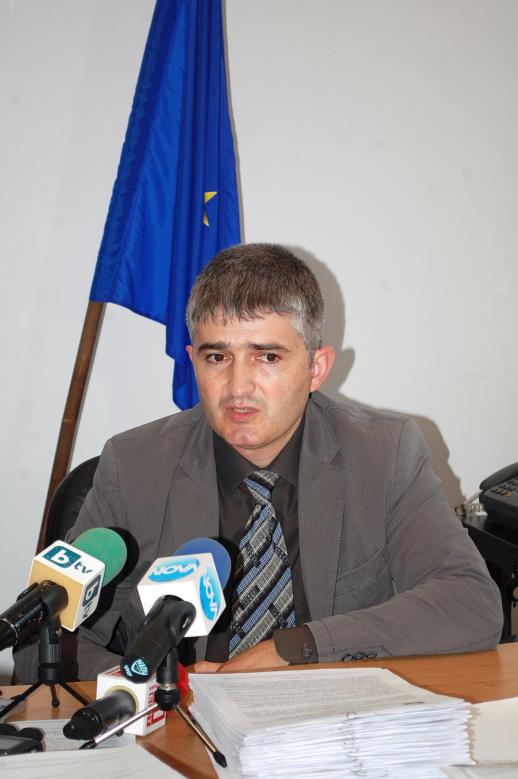 Ваньо Танов връща екс-шефа на Митница Свиленград 1 54256e75a9fe9