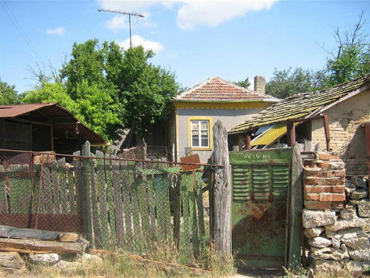 Бежаново на бунт срещу кариера