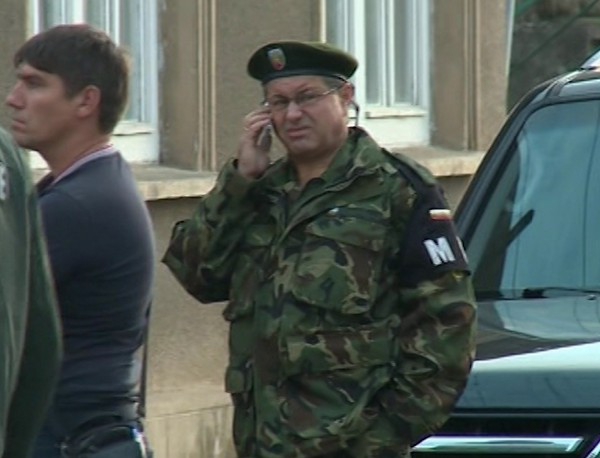 Безпилотен самолет направи снимки на цеха, вкарват и бронирана техника 1 542cfd9207c06