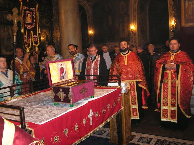 Старозагорци посрещанаха мощи на своя небесен покровител