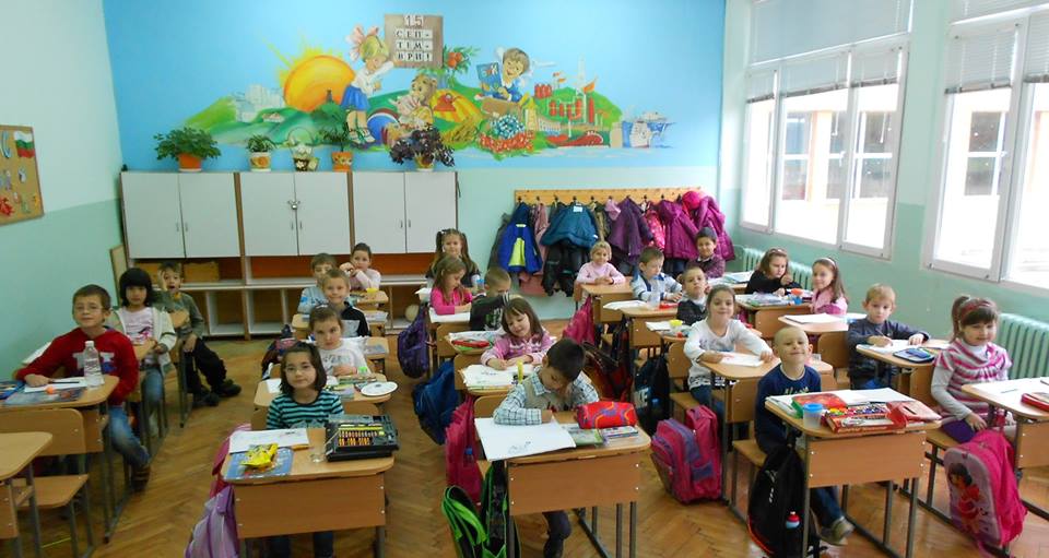 Арестуваха баща, пребил от бой 7-годишната си дъщеря във Враца