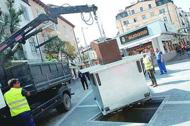 Във Варна слагат кофите за смет под земята 1 549799fa5d556 1