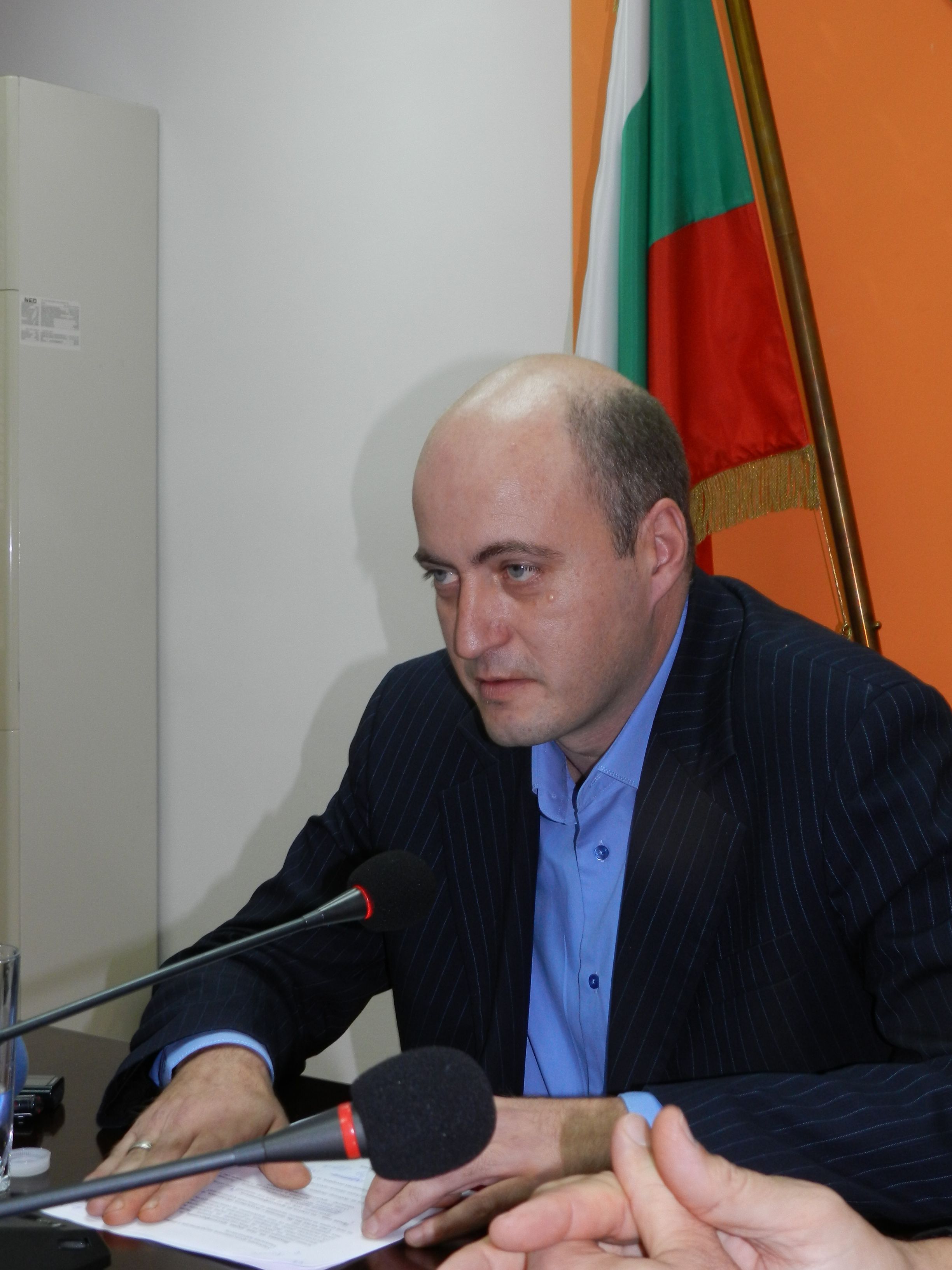 Губернатор: Да посрещнем с радост Рождество Христово!