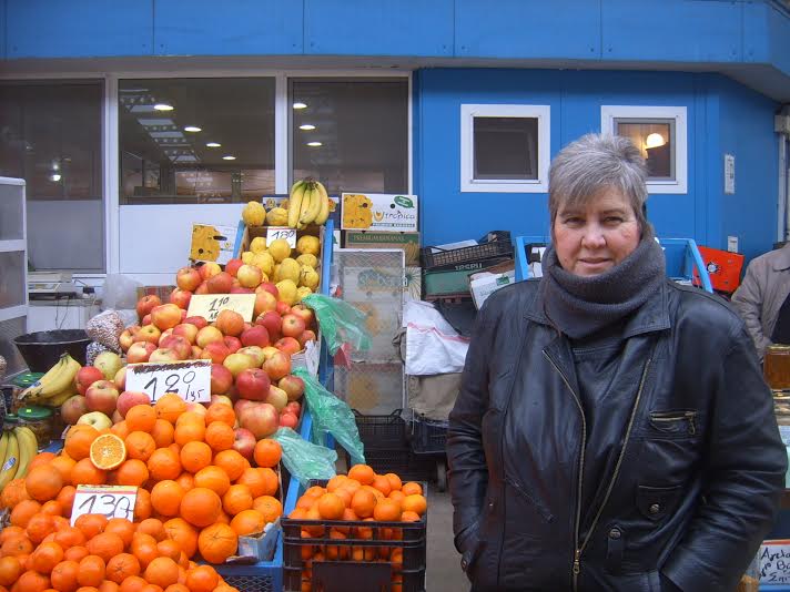 Жители от района на Комотини пазаруват в Кърджали