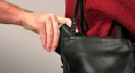 Ръст на джебчийските кражби в навечерието на Коледните и Новогодишните празници
