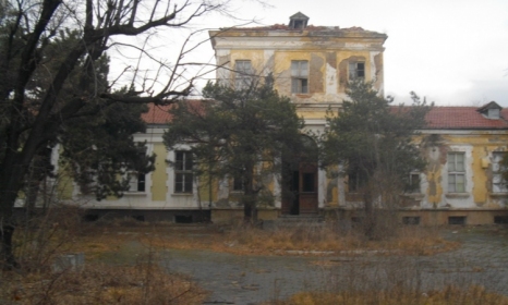 Oбщина Сливен иска да си върне болница – паметник на културата