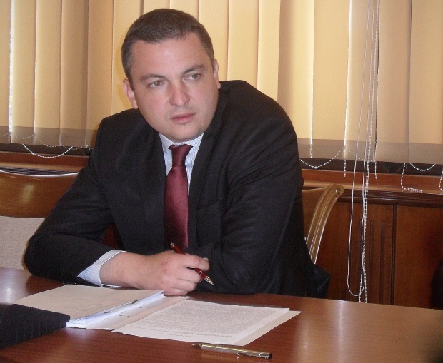 Иван Портних издаде забрана за пиенето на открито
