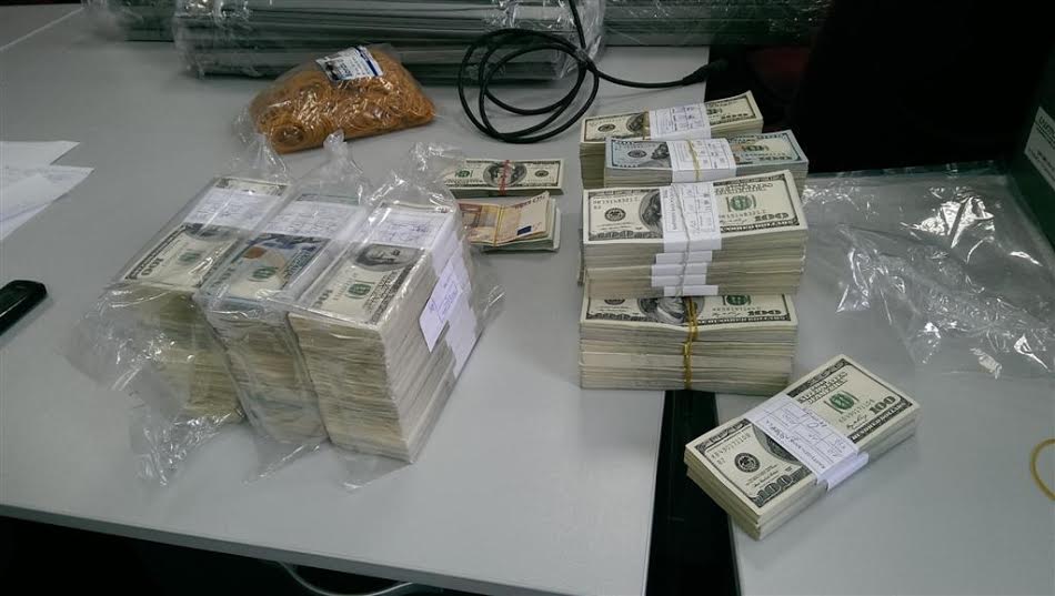Поляк пробва да прекара над 1 милион лева през “Капитан Андреево”